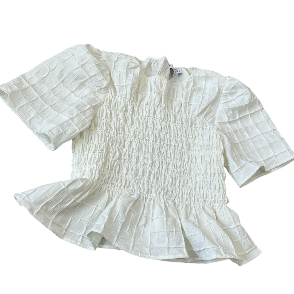 Miou‎ Muse Peplum Ruffle Smocked Flutter Sleeve Stretch Top Shirt Ivory Cream S
